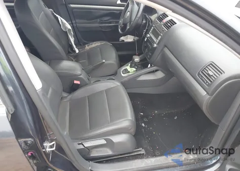 2009 Volkswagen Jetta Tdi from USA, damaged, VIN 3VWRL71K49M036465